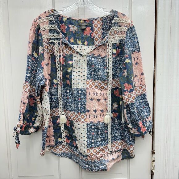 Falls Creek lightweight floral shirt women's xl with 3/4 length sleeve - Picture 1 of 3